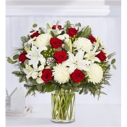 Garden of Grandeur Holiday Davenport Florist - Same Day Flower Delivery - Flower Power 